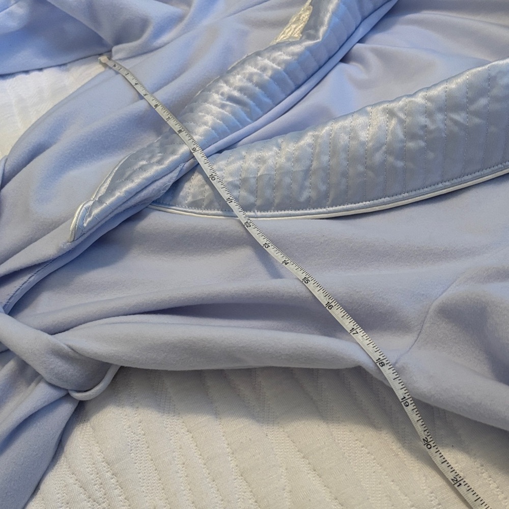 Apostrophe Light Blue Robe w/White Trim Full Length Soft Flannel Outer Feel EUC - Picture 7 of 12